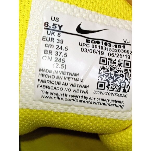 Nike Air Max React 270 - Picture 6 of 7